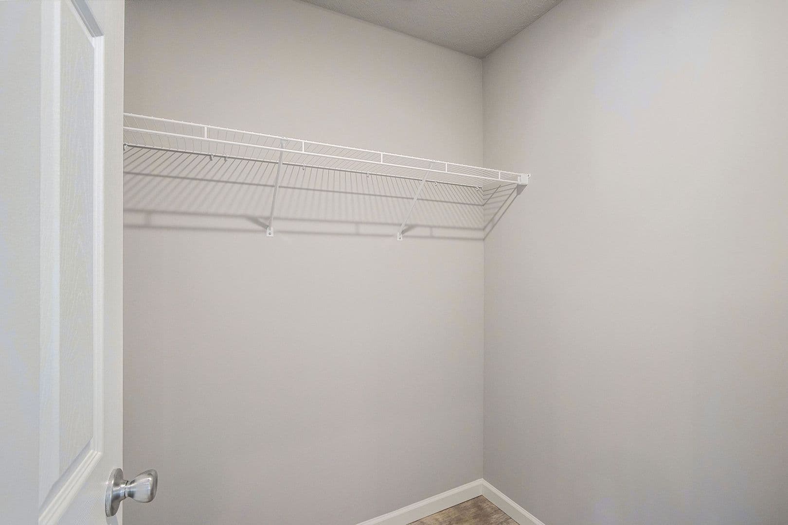 Mattawan House: 25438 Forest Lane