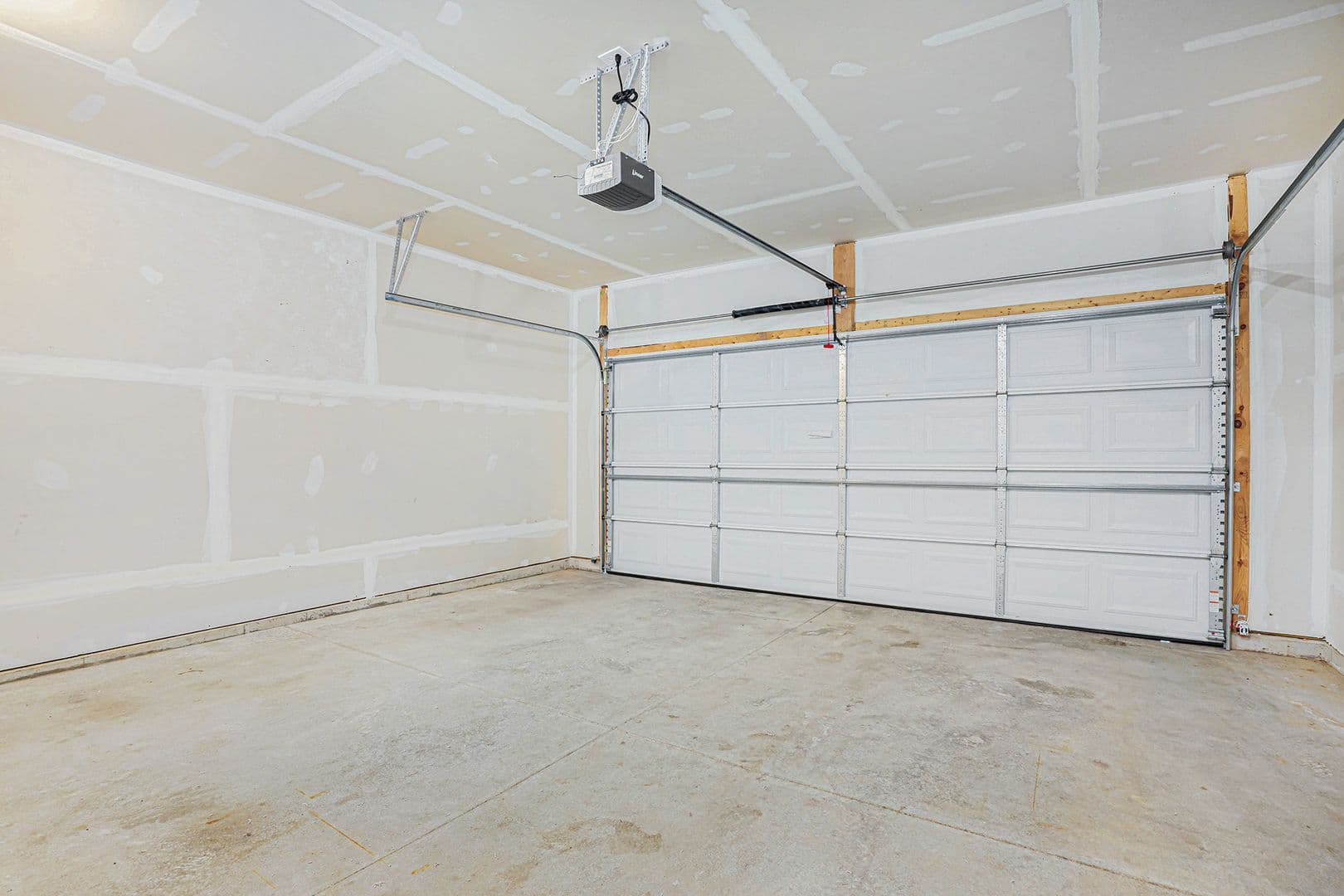 Wyoming House: 5397 Eagle Glen Avenue SW