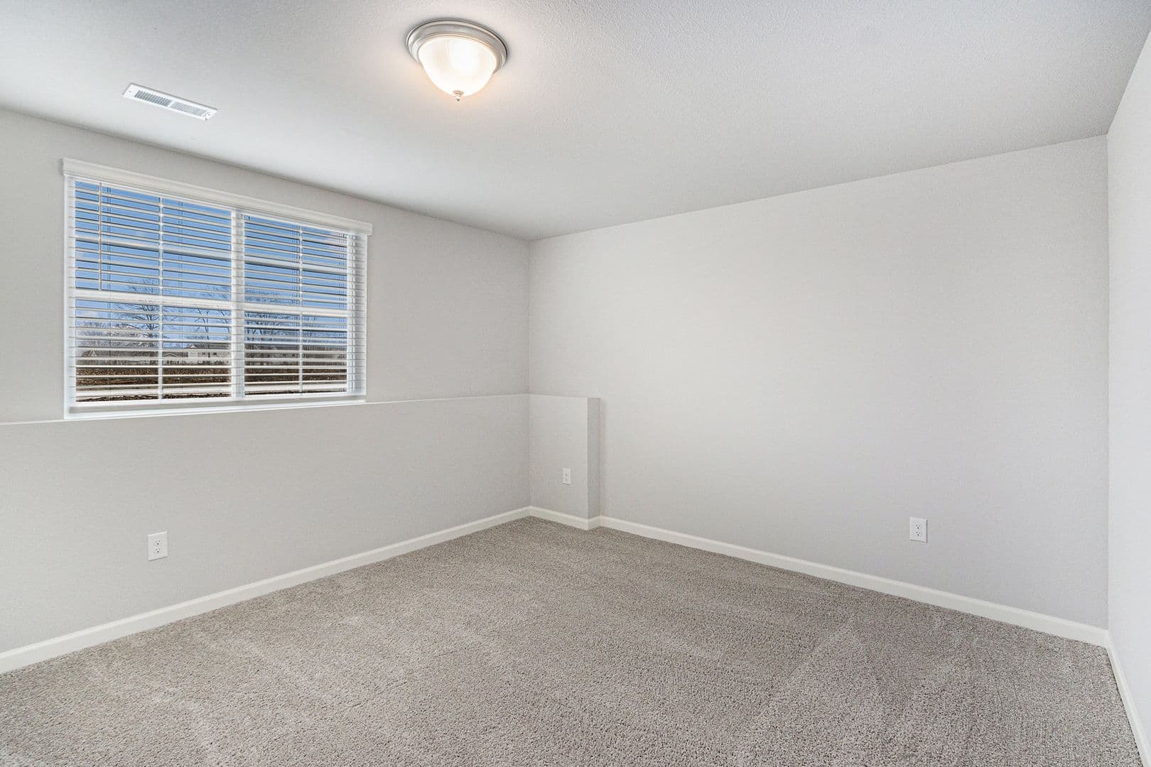 Elkhart House: 50677 White Buck Drive
