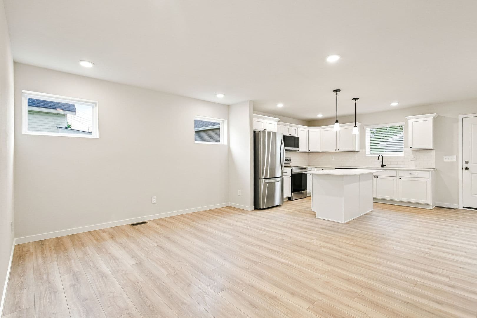 South Bend House: 515 Leland Avenue