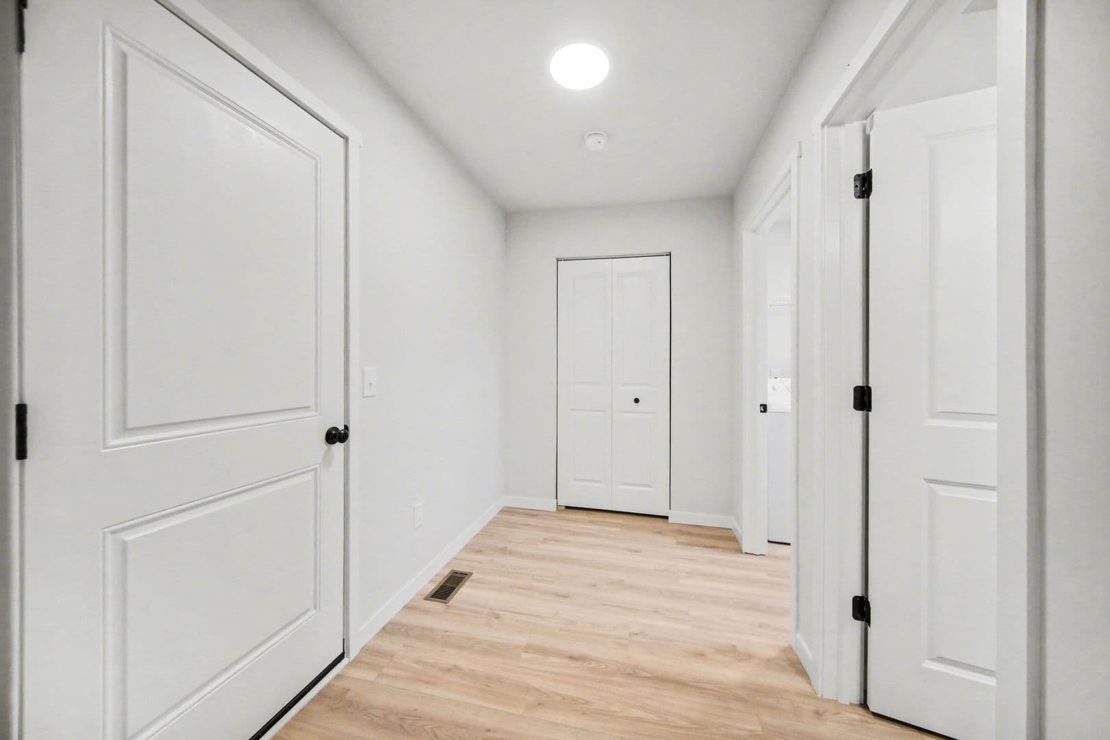 Kalamazoo House: 1097 Vertex Circle