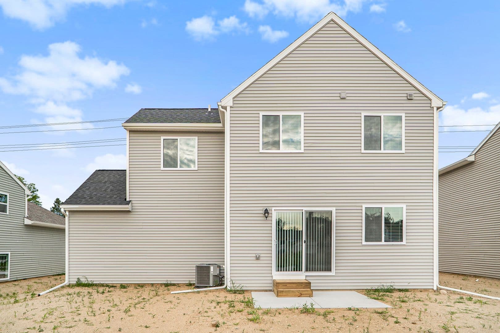 Waterford House: 2319 Richardson Court