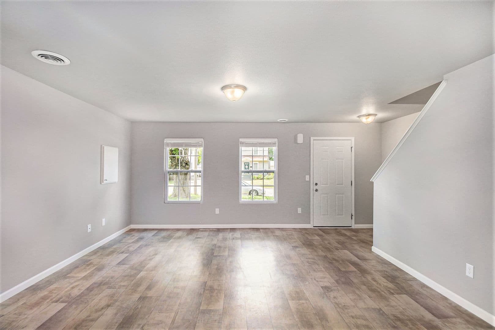 Lansing House: 218 Westmoreland Avenue