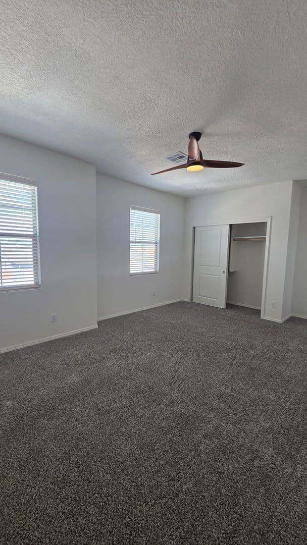 Rio Rancho House: 4316 Bald Eagle Loop