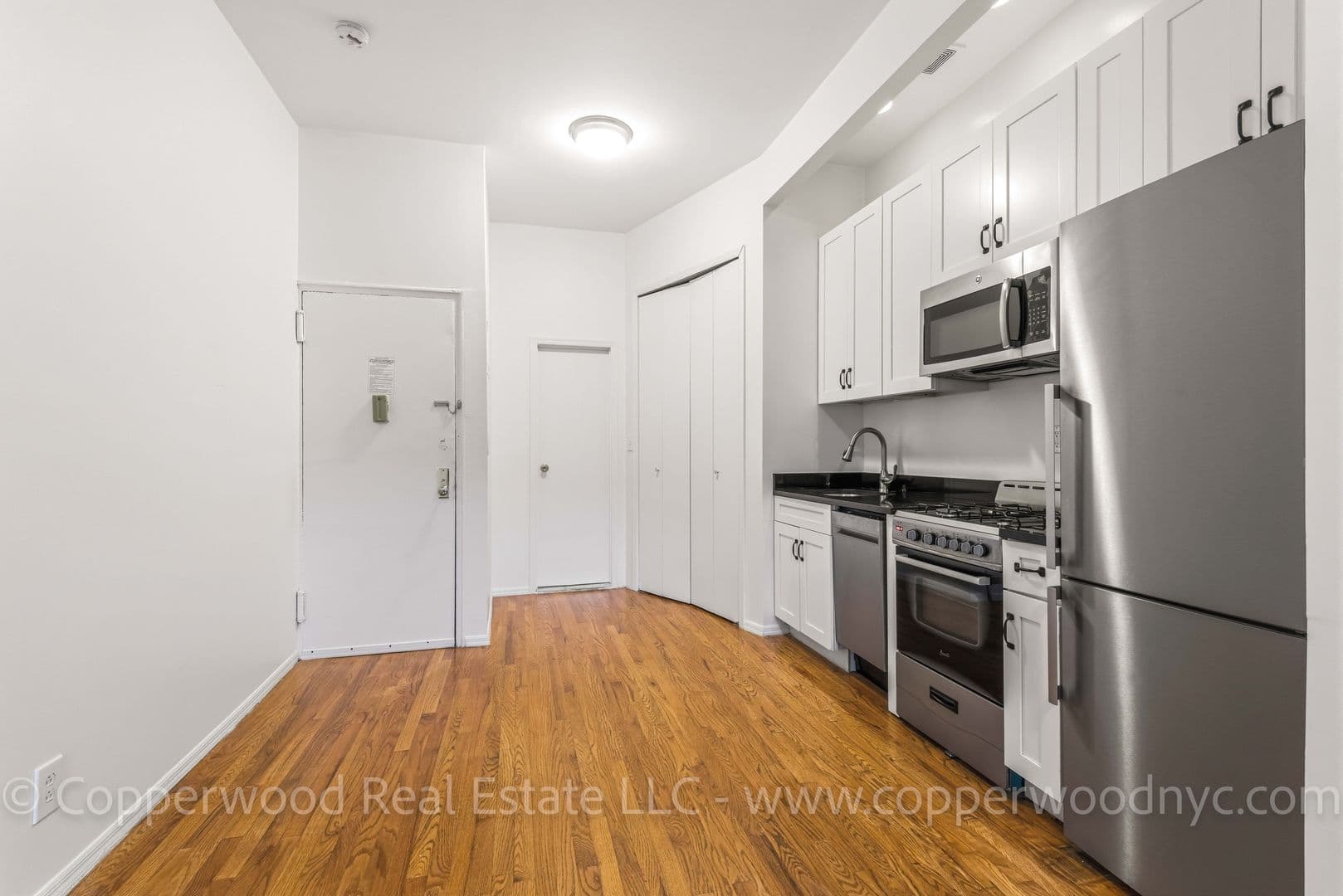 New York City Apartment: 428 East 89th St