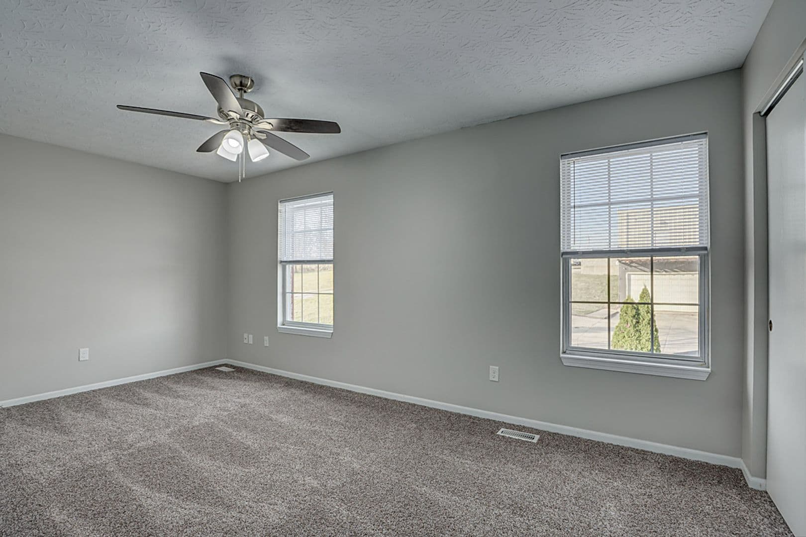 Crittenden Apartment: Harlan Street
