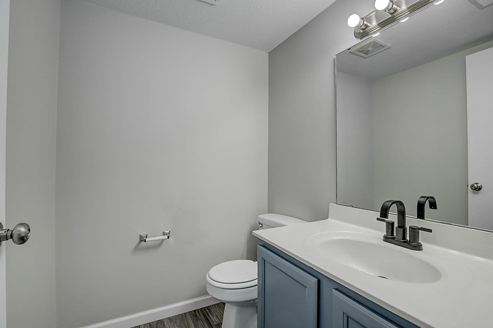 Crittenden Apartment: Harlan Street
