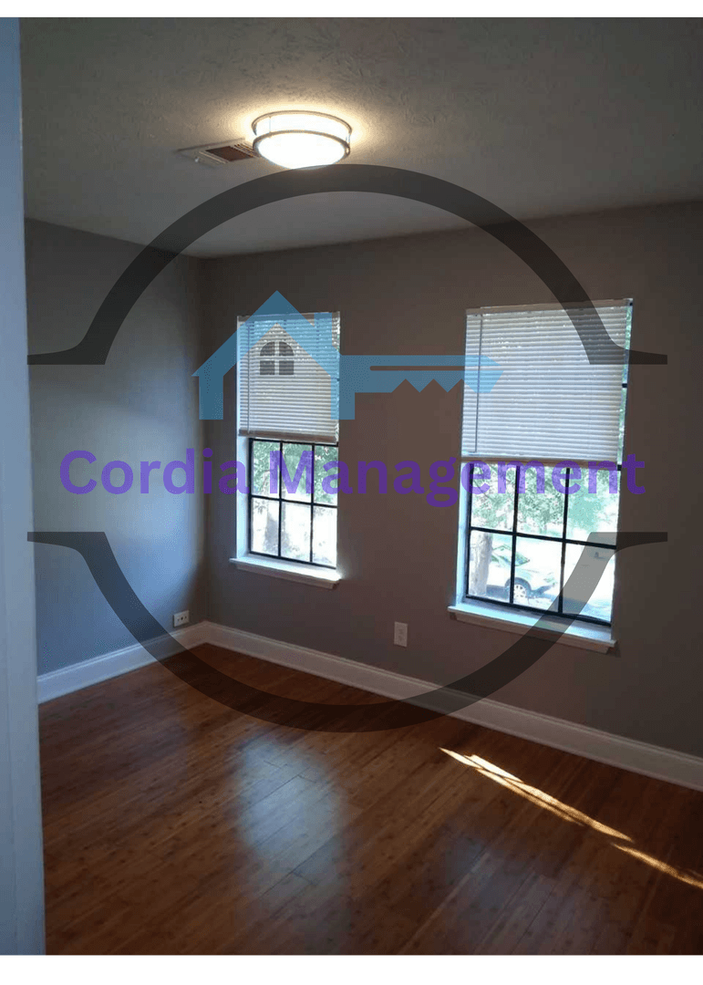 Jonesboro House: 1088 Brandon Hill Way