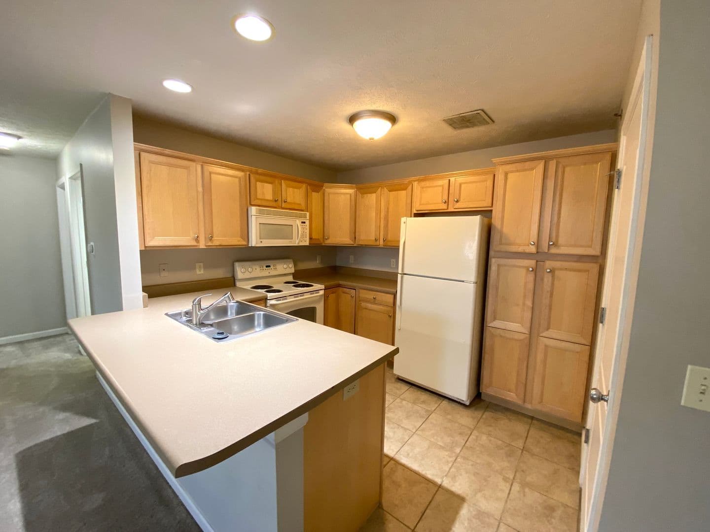 Peoria Apartment: 751 W Joan Ct.