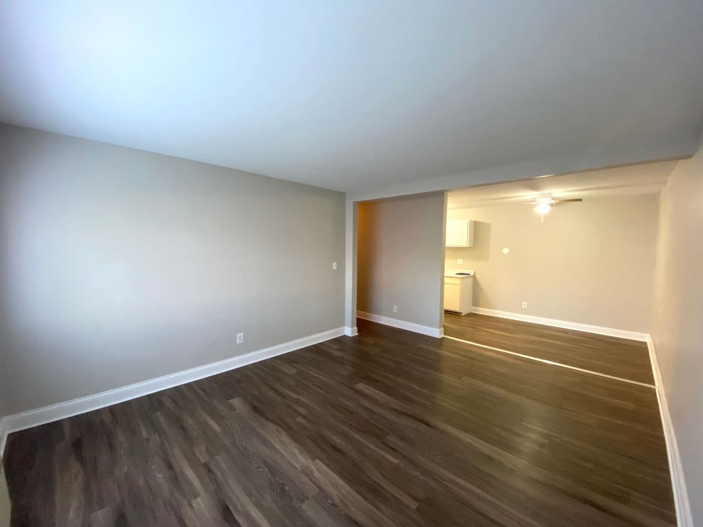 Peoria Apartment: 2317 & 2331 W. Martin Luther King Jr. Drive