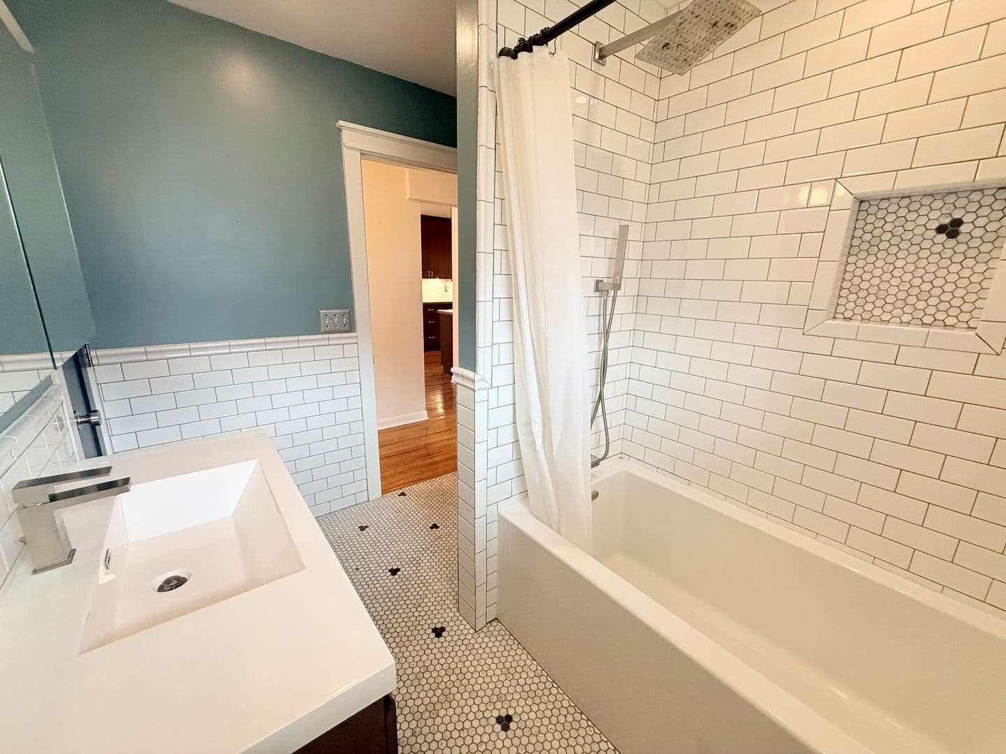 Normal House: 1612 N. Roosevelt Ave.