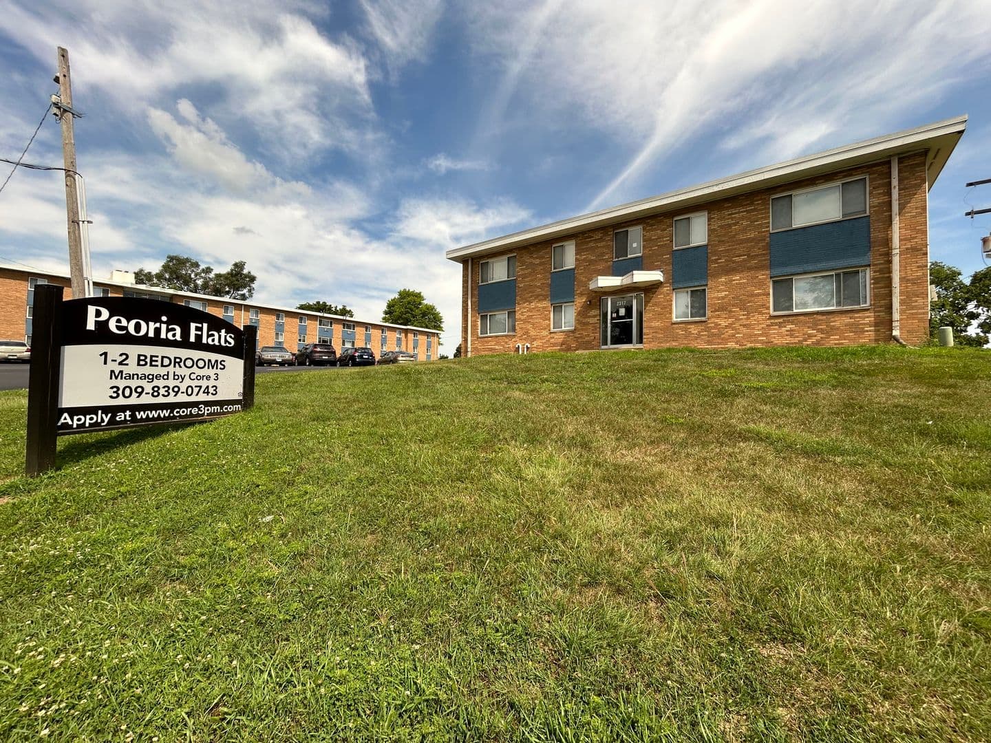 Peoria Apartment: 2317 & 2331 W. Martin Luther King Jr. Drive
