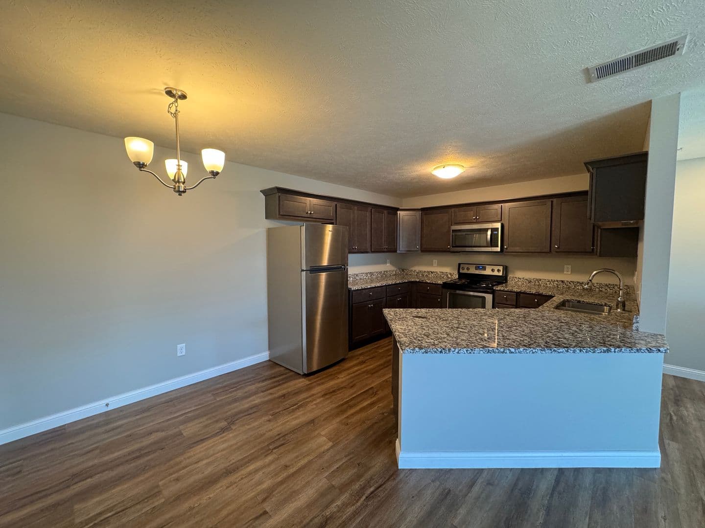 Bloomington Apartment: 1037 Ekstam Drive