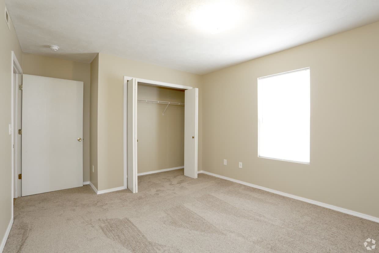 Bloomington Apartment: 1101 Ekstam Drive