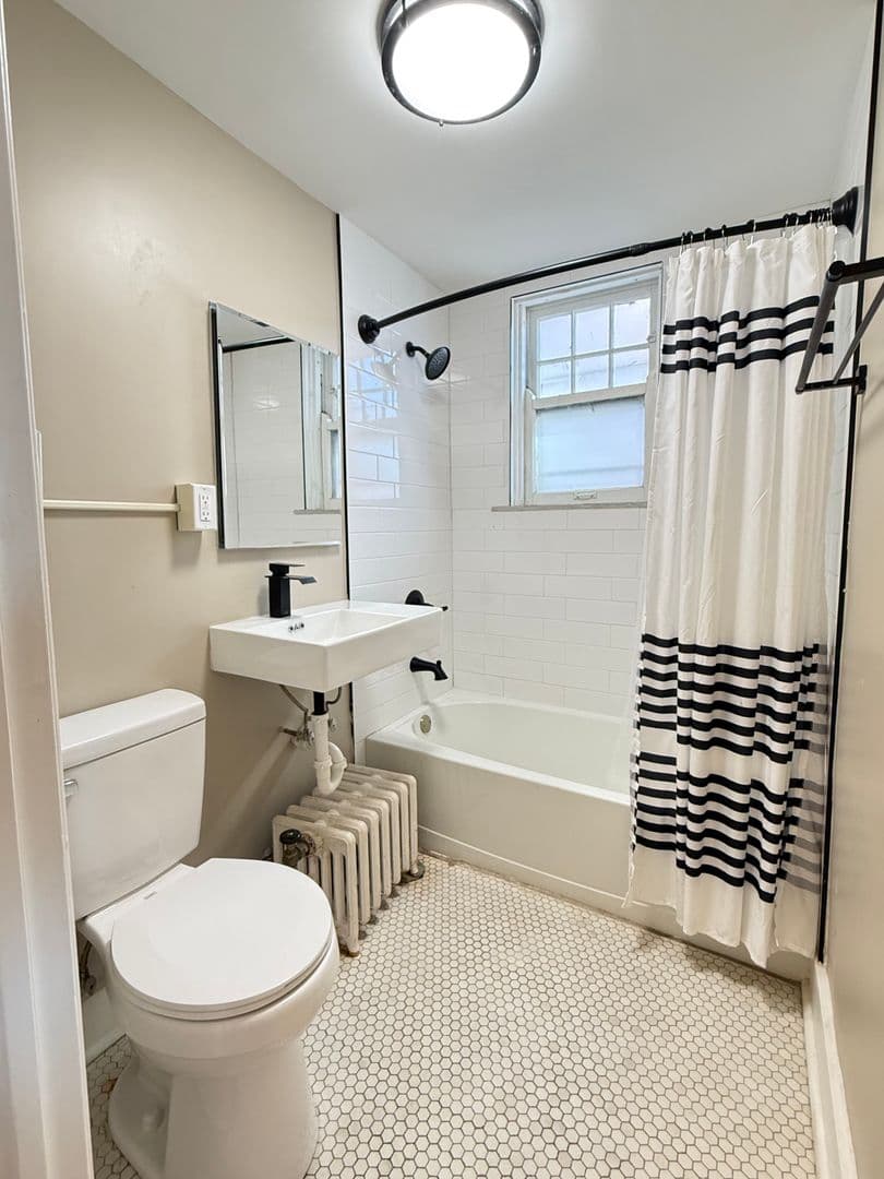 Springfield Apartment: 631 S. 4th Street