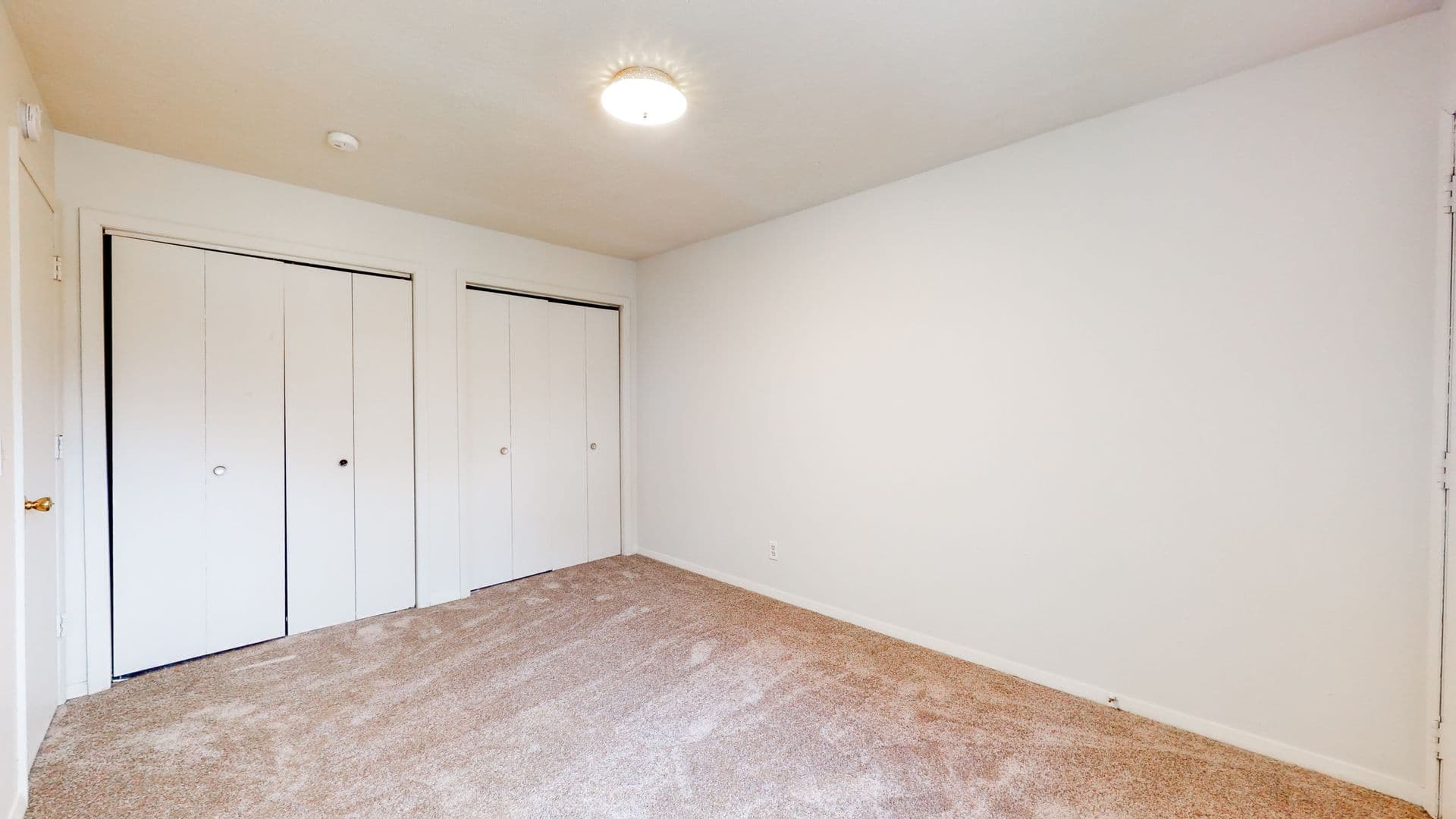 Normal Apartment: 3 Larry Court