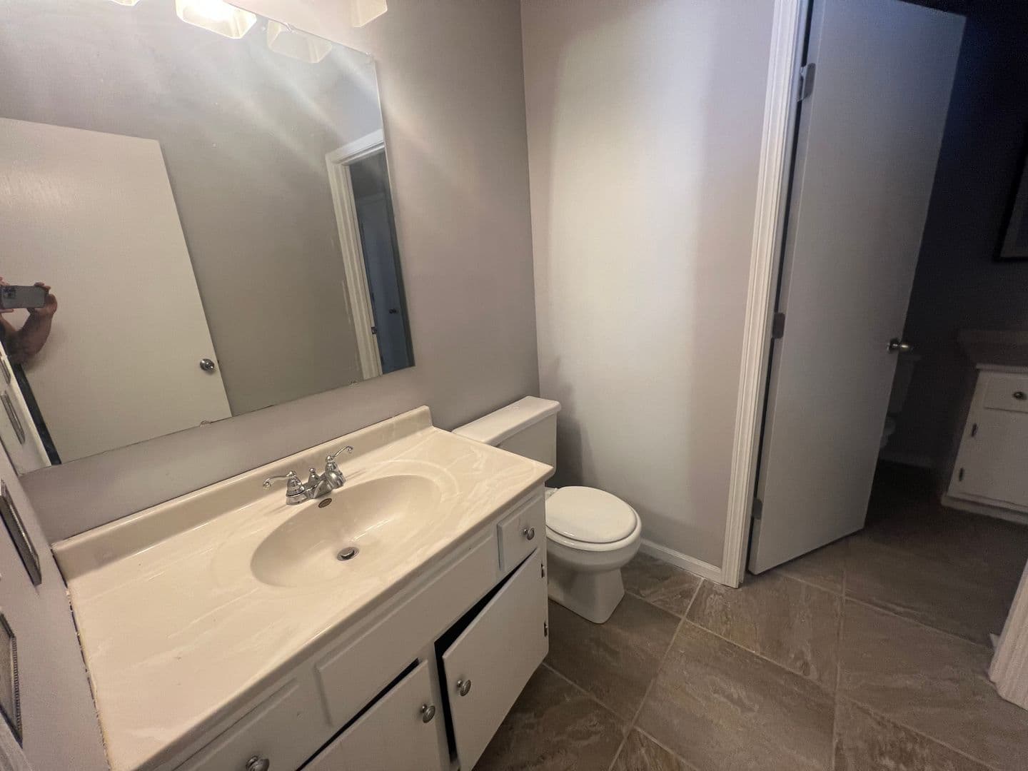 Springfield Apartment: 81-83 Amherst