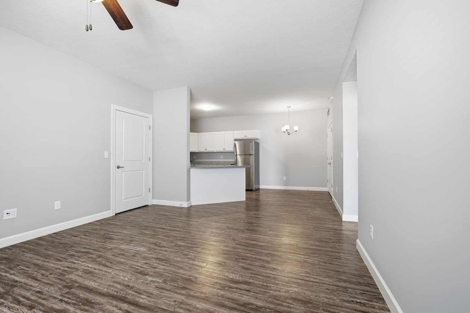 Bloomington Apartment: 1037 Ekstam Drive