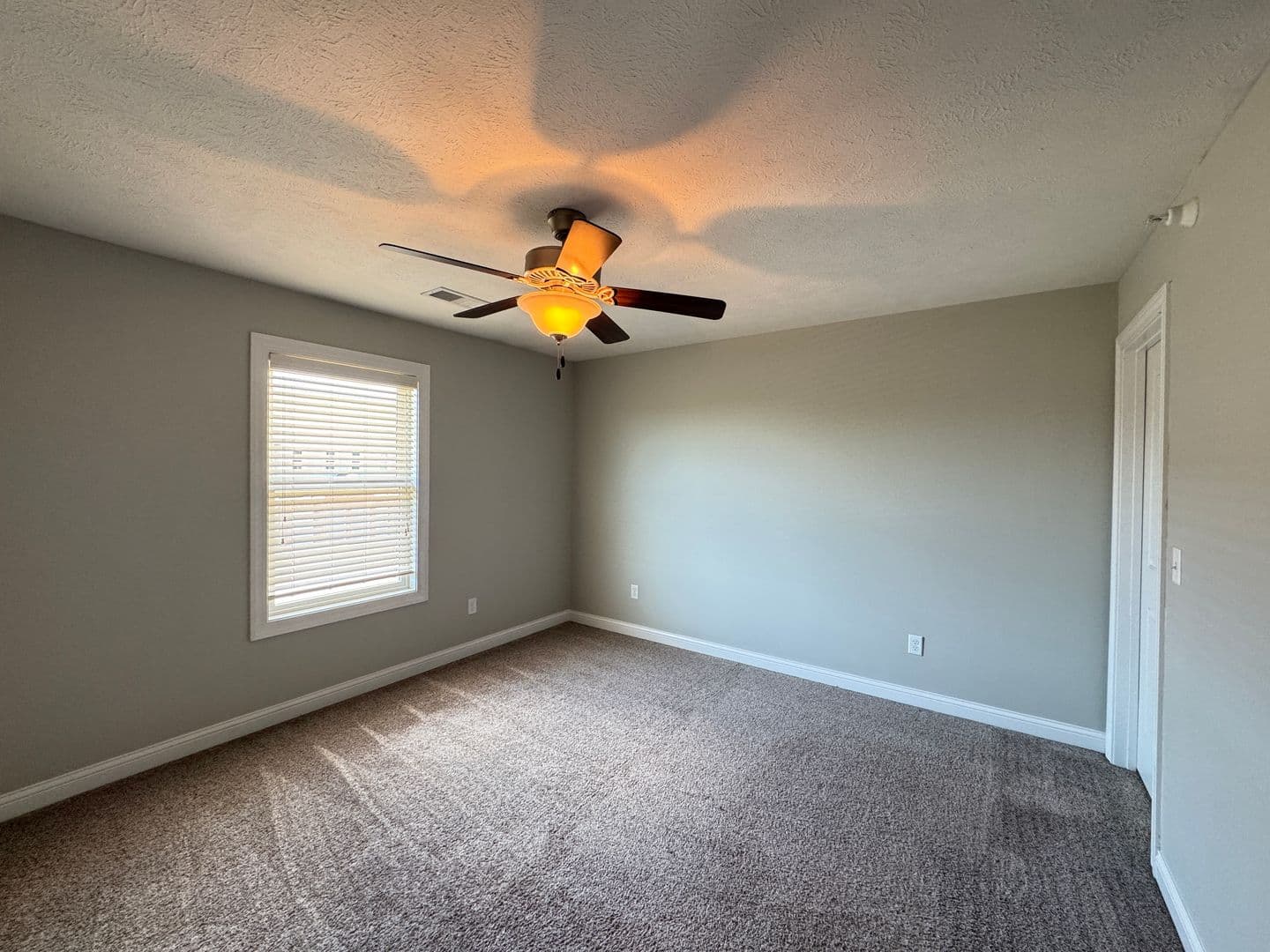 Bloomington Apartment: 1037 Ekstam Drive