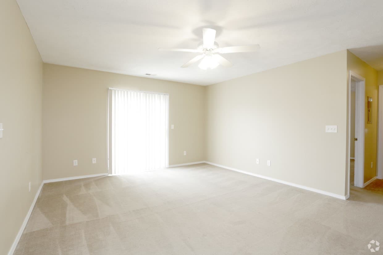 Bloomington Apartment: 1101 Ekstam Drive