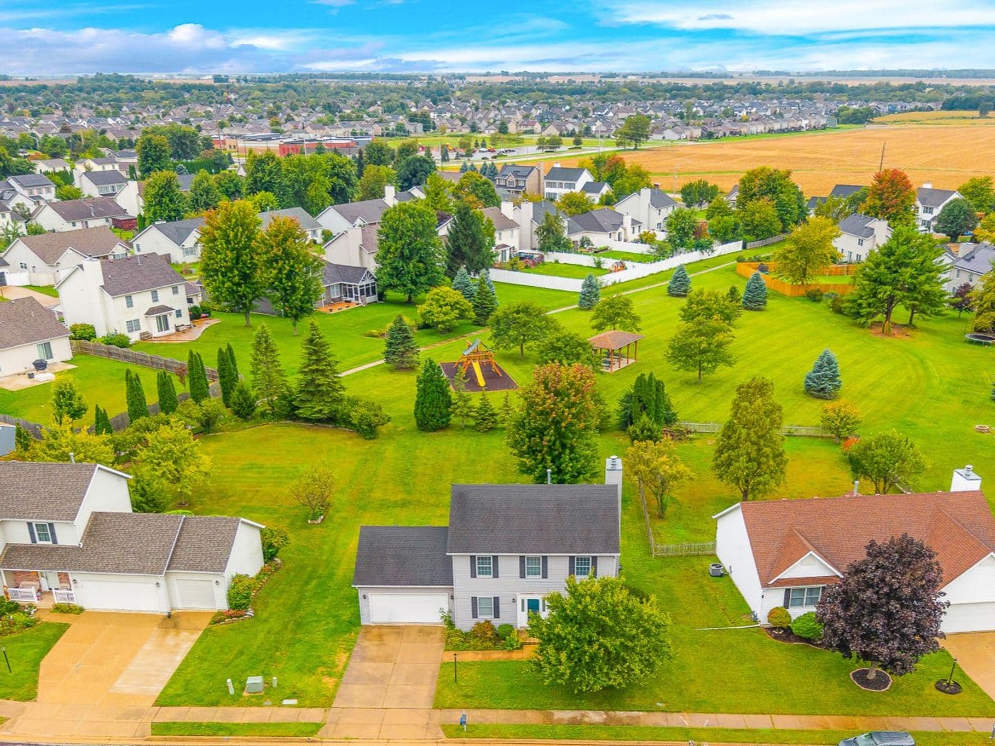 Dunlap House: 11701 N Brians Way