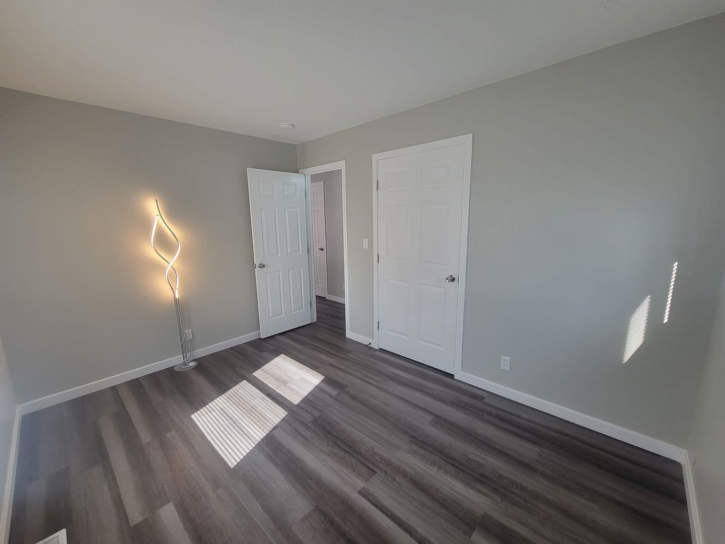 Peoria House: 3007 W Nebraska Avenue