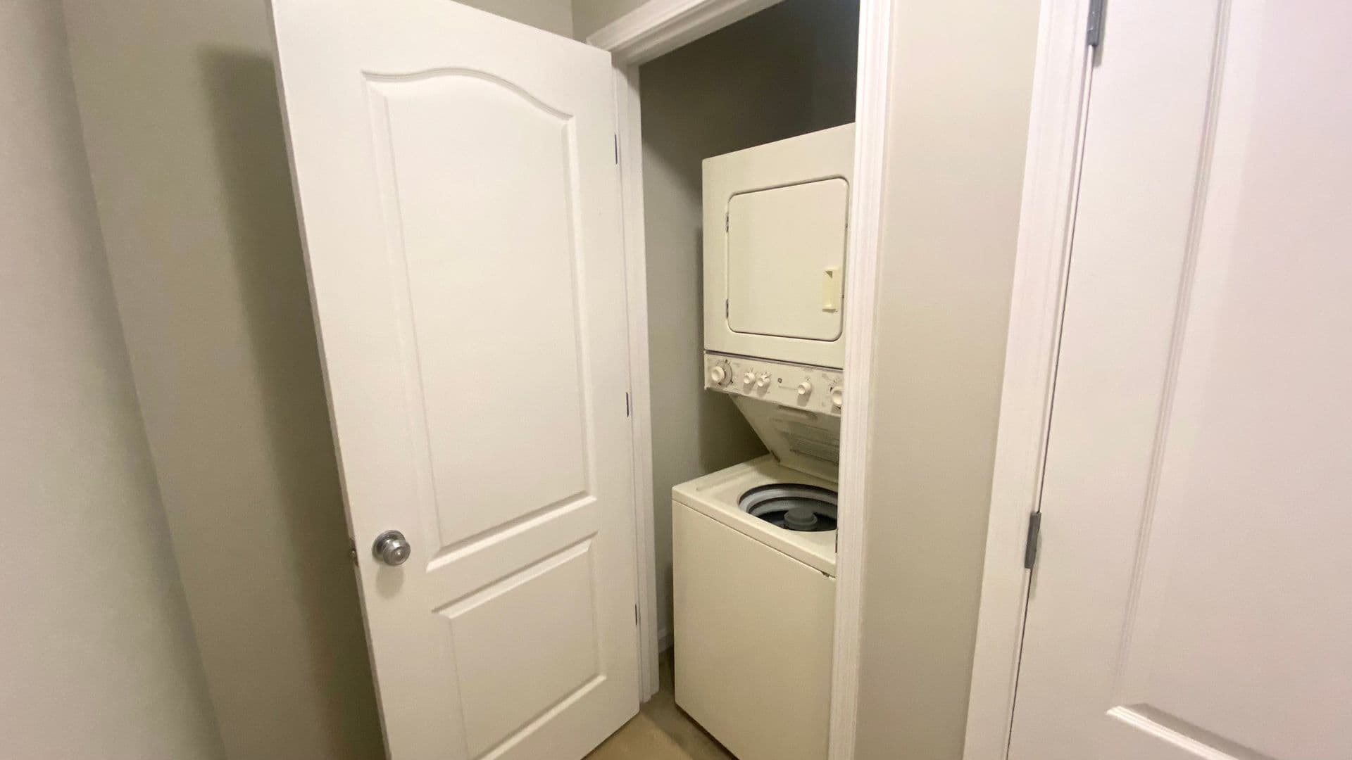Peoria Apartment: 751 W Joan Ct.