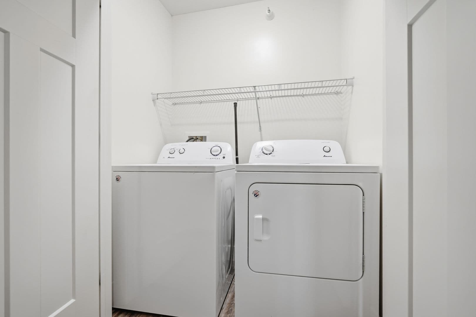 Bloomington Apartment: 1031 Ekstam