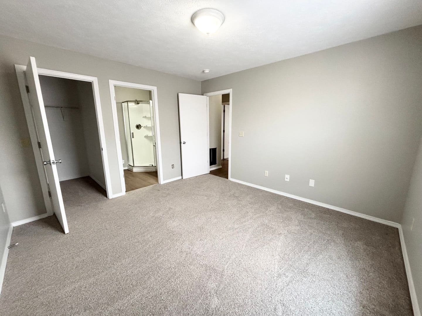 Bloomington Apartment: 1101 Ekstam Drive