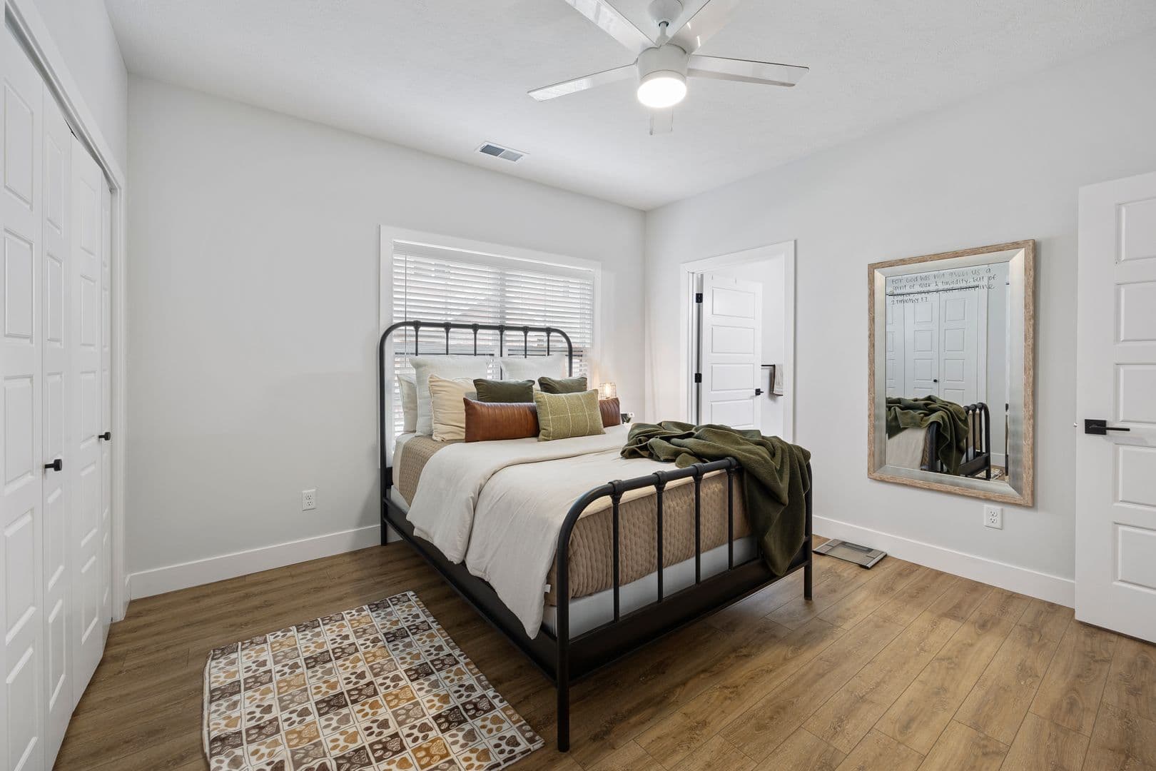 Bloomington Apartment: 3216 Gerig Drive
