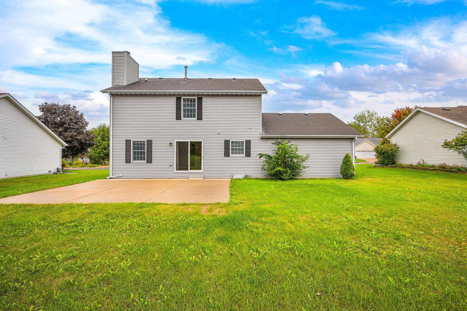 Dunlap House: 11701 N Brians Way