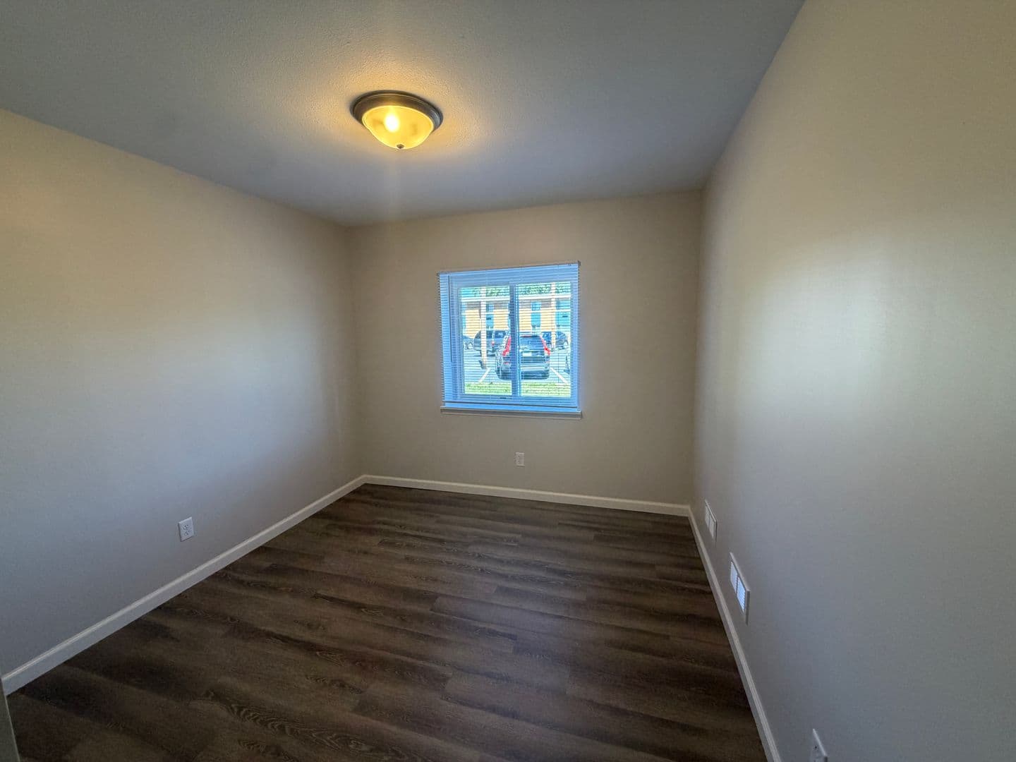 Peoria Apartment: 2317 & 2331 W. Martin Luther King Jr. Drive