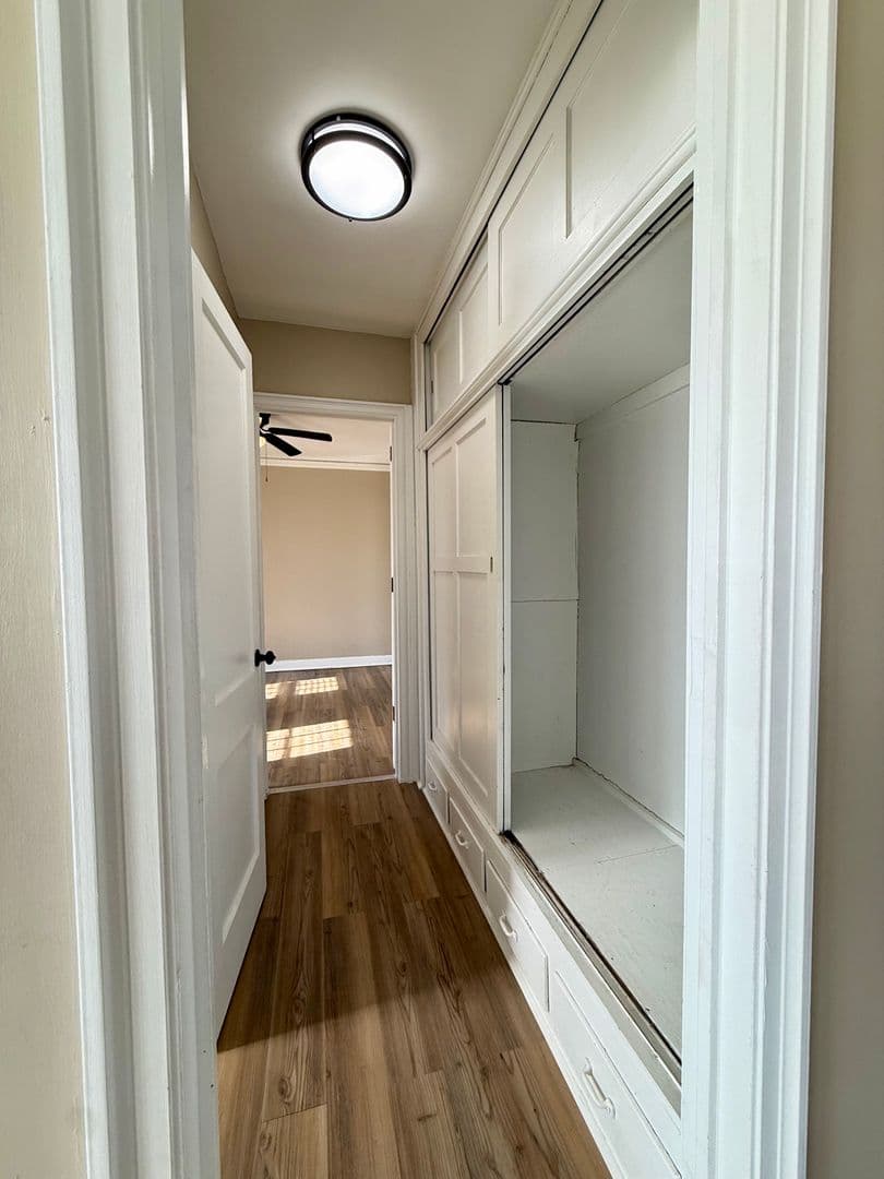 Springfield Apartment: 631 S. 4th Street