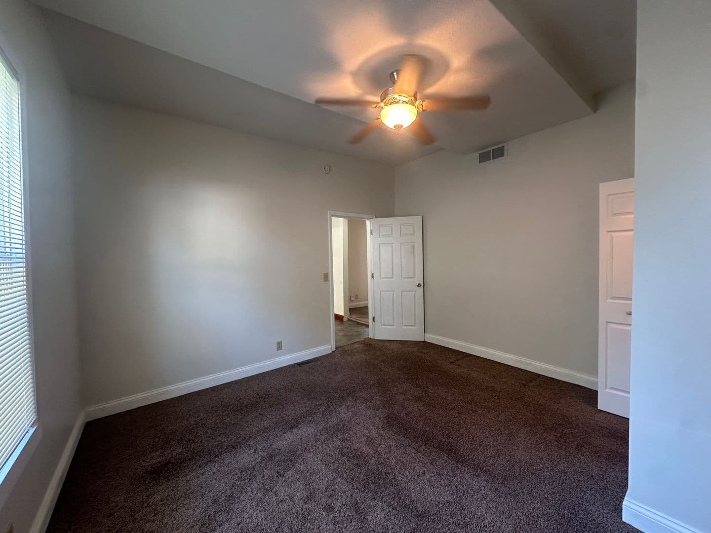Bloomington House: 1607 N. Roosevelt