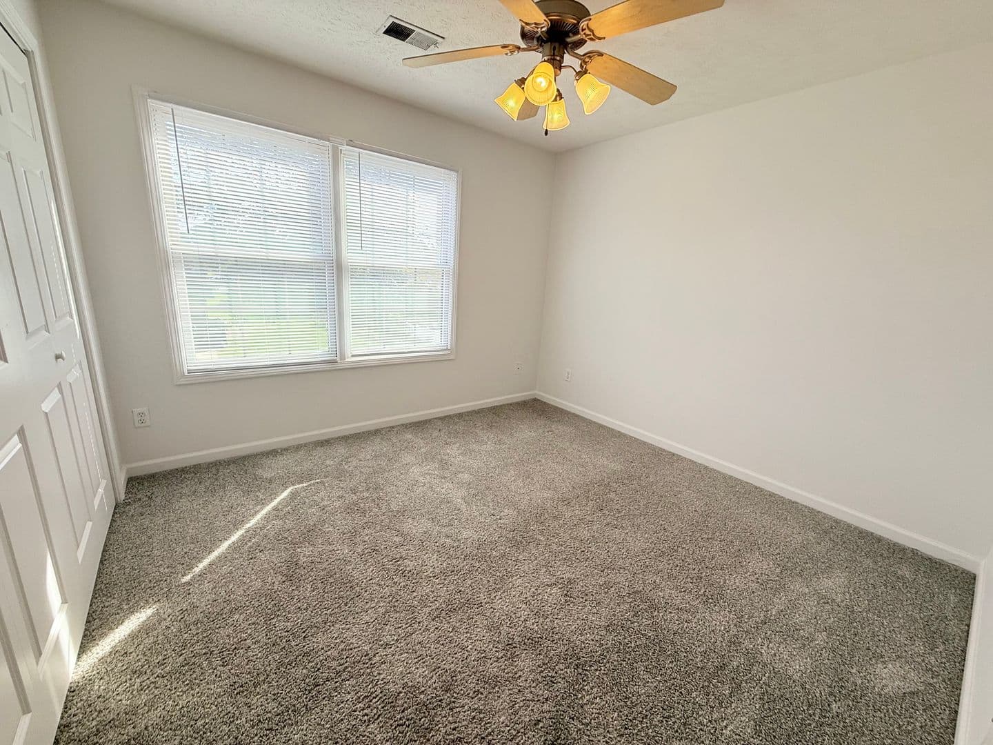 Bloomington Apartment: 710 IAA Drive