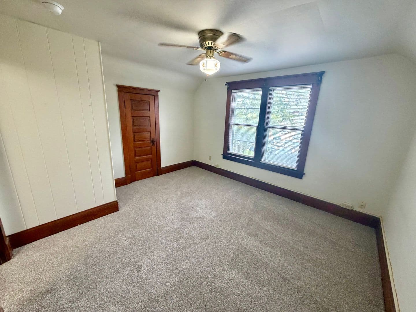 Bloomington House: 311 Beecher