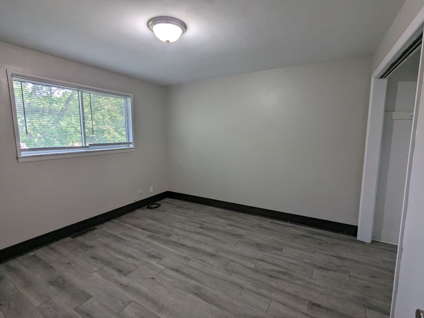 Peoria Apartment: 2100 - 2114 W. Otley Road