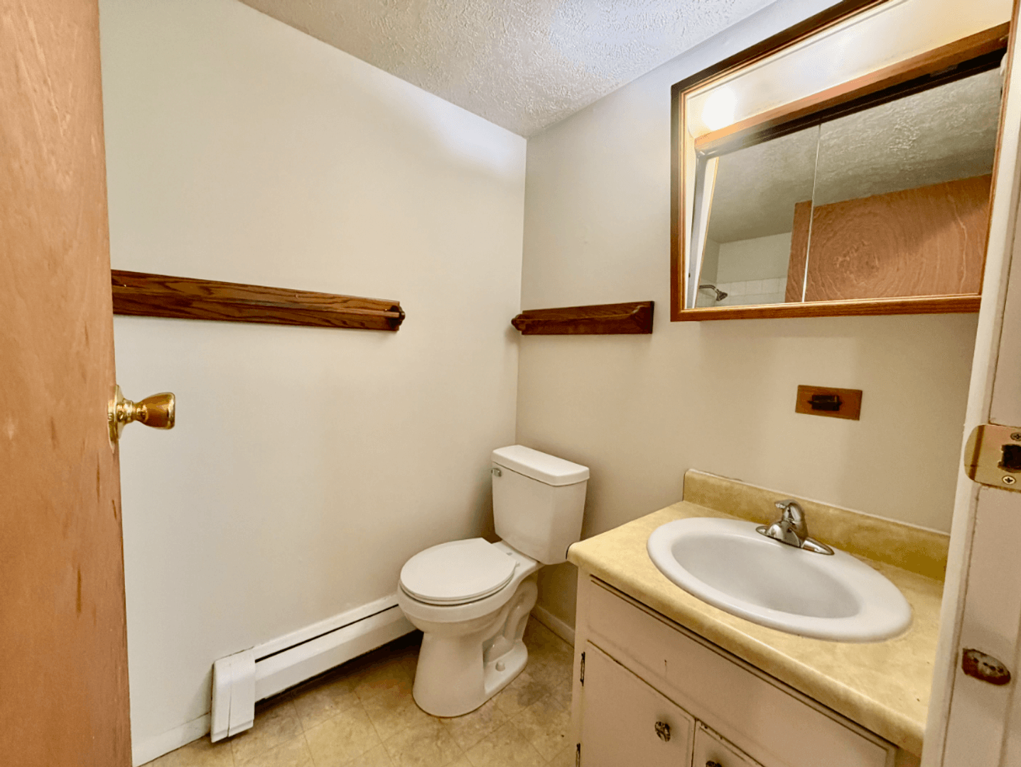 Bloomington Apartment: 1106 McLean