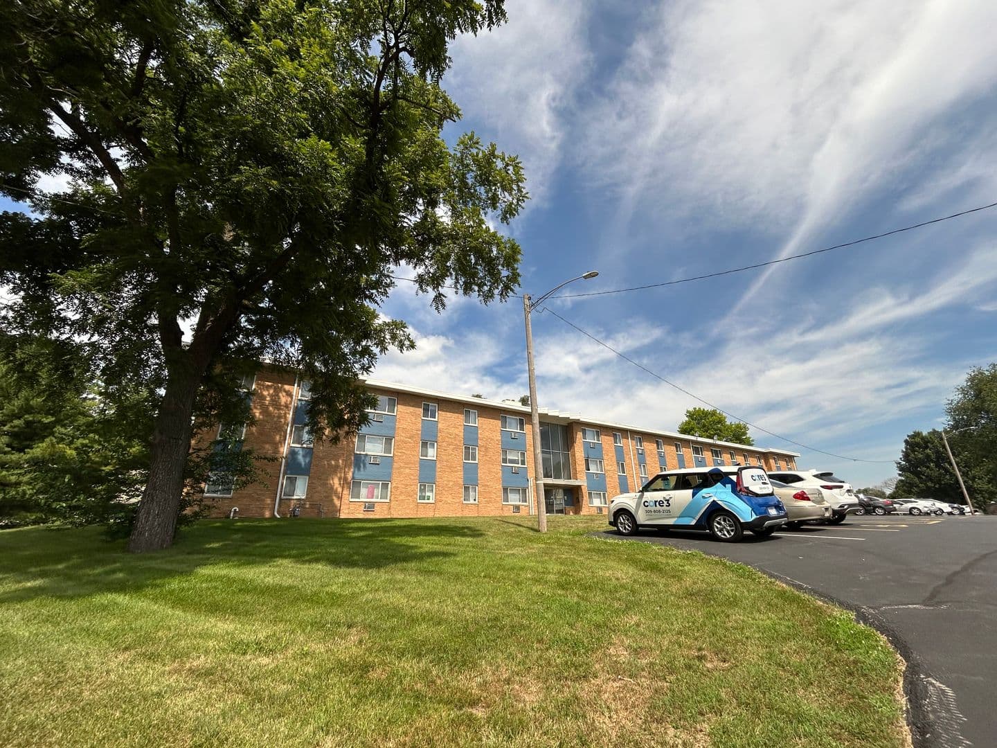 Peoria Apartment: 2317 & 2331 W. Martin Luther King Jr. Drive