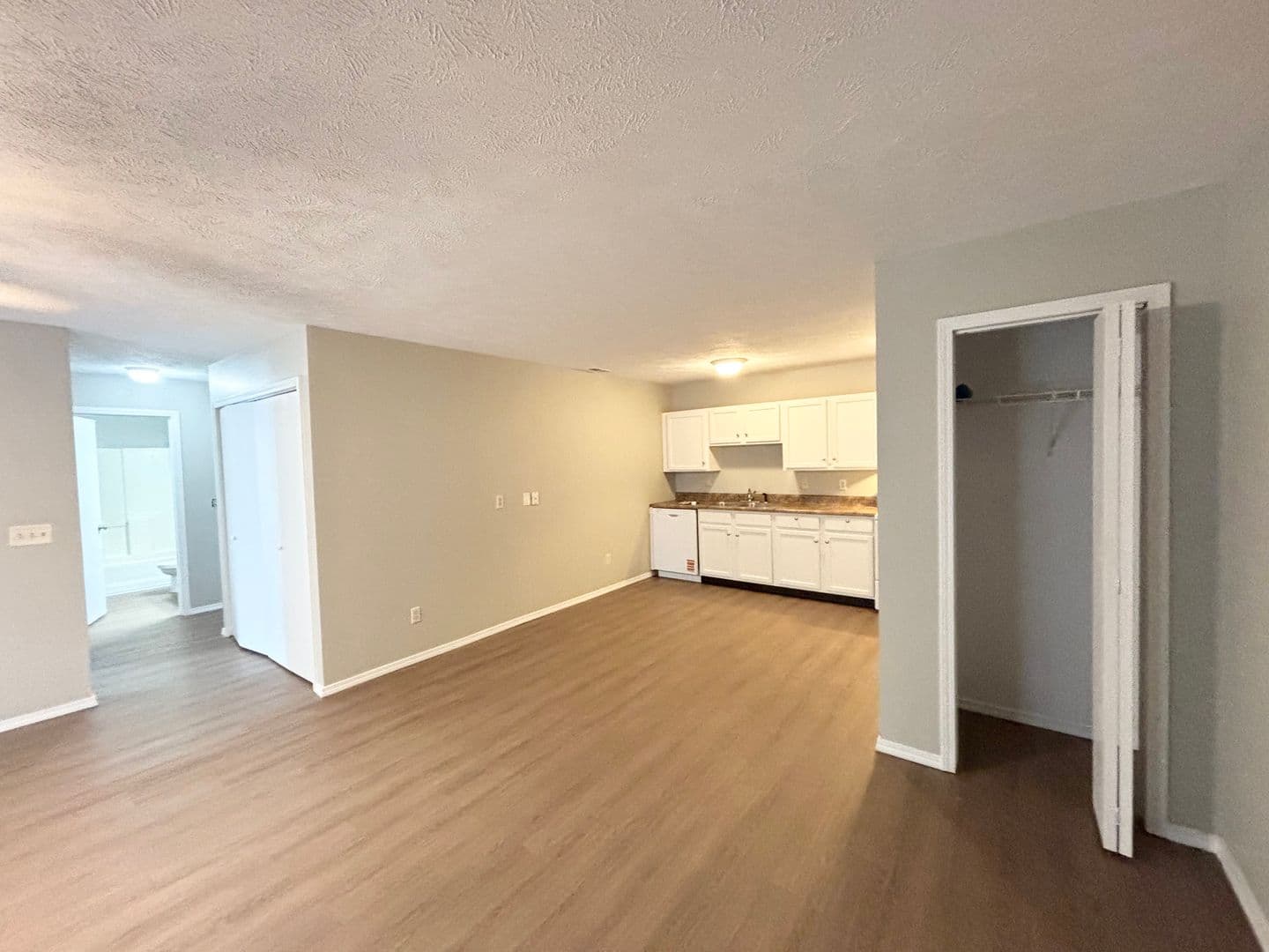 Bloomington Apartment: 1101 Ekstam Drive
