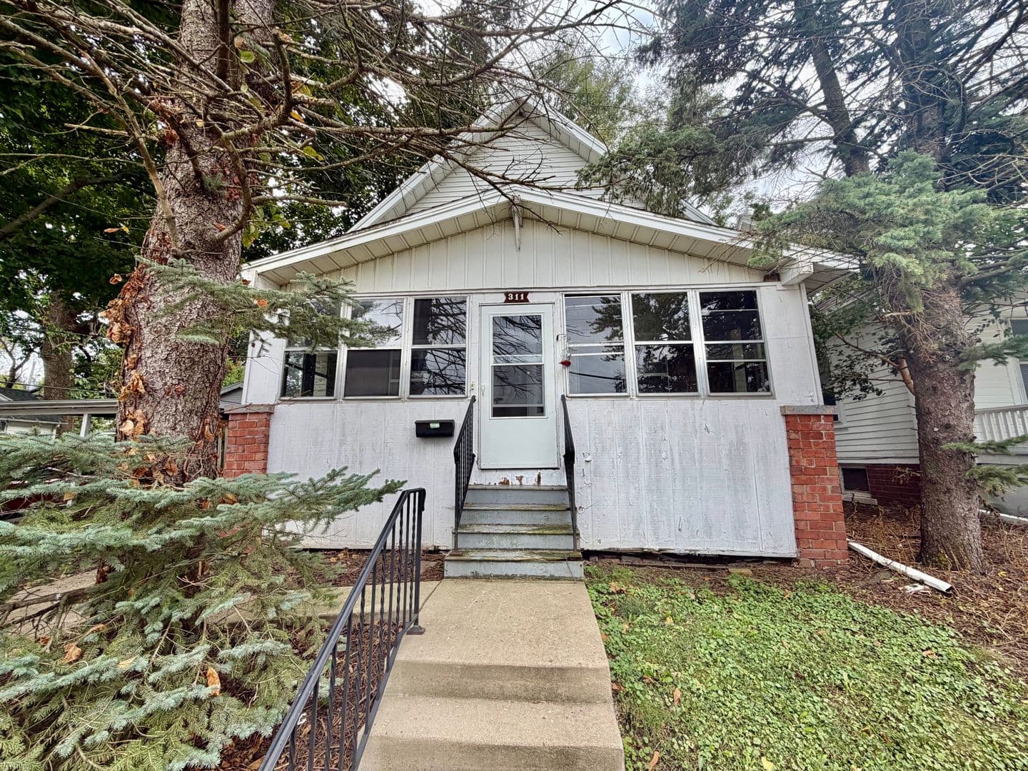 Bloomington House: 311 Beecher
