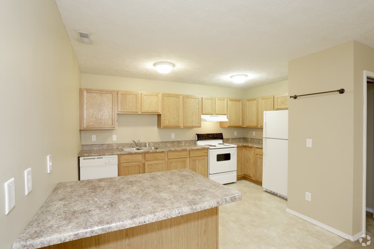 Bloomington Apartment: 1101 Ekstam Drive