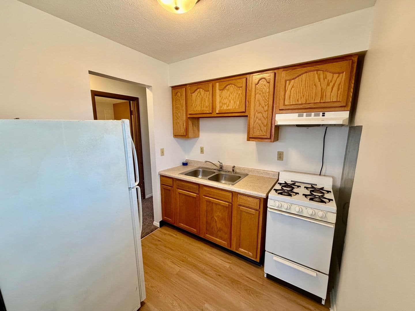 Normal Apartment: 215 Lindell Drive