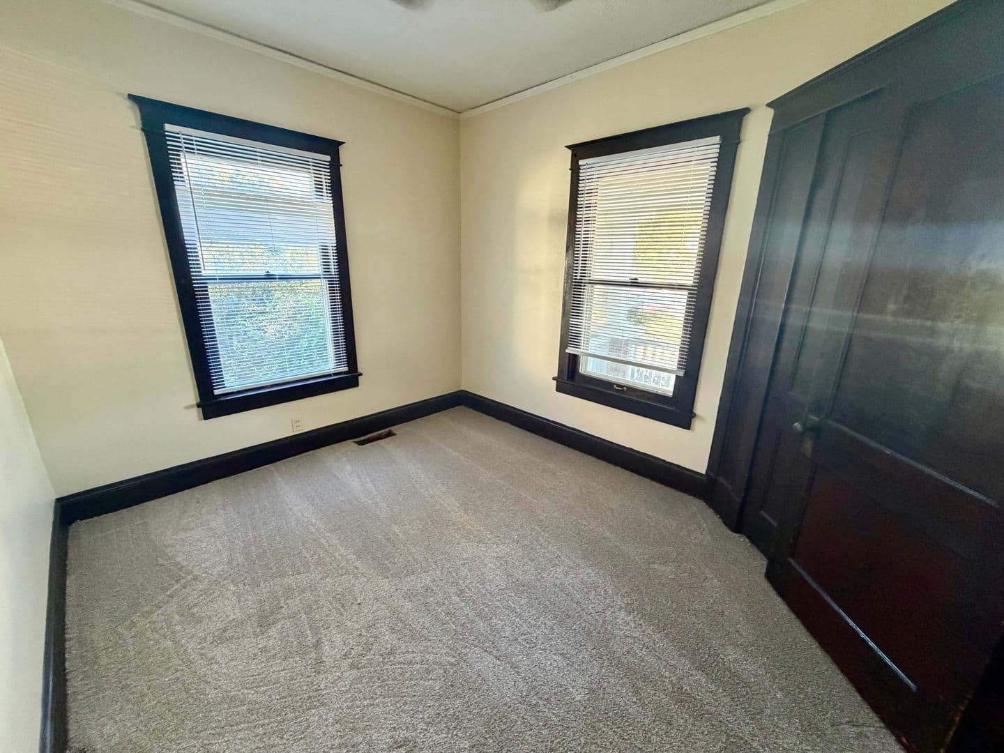 Bloomington House: 309 Beecher