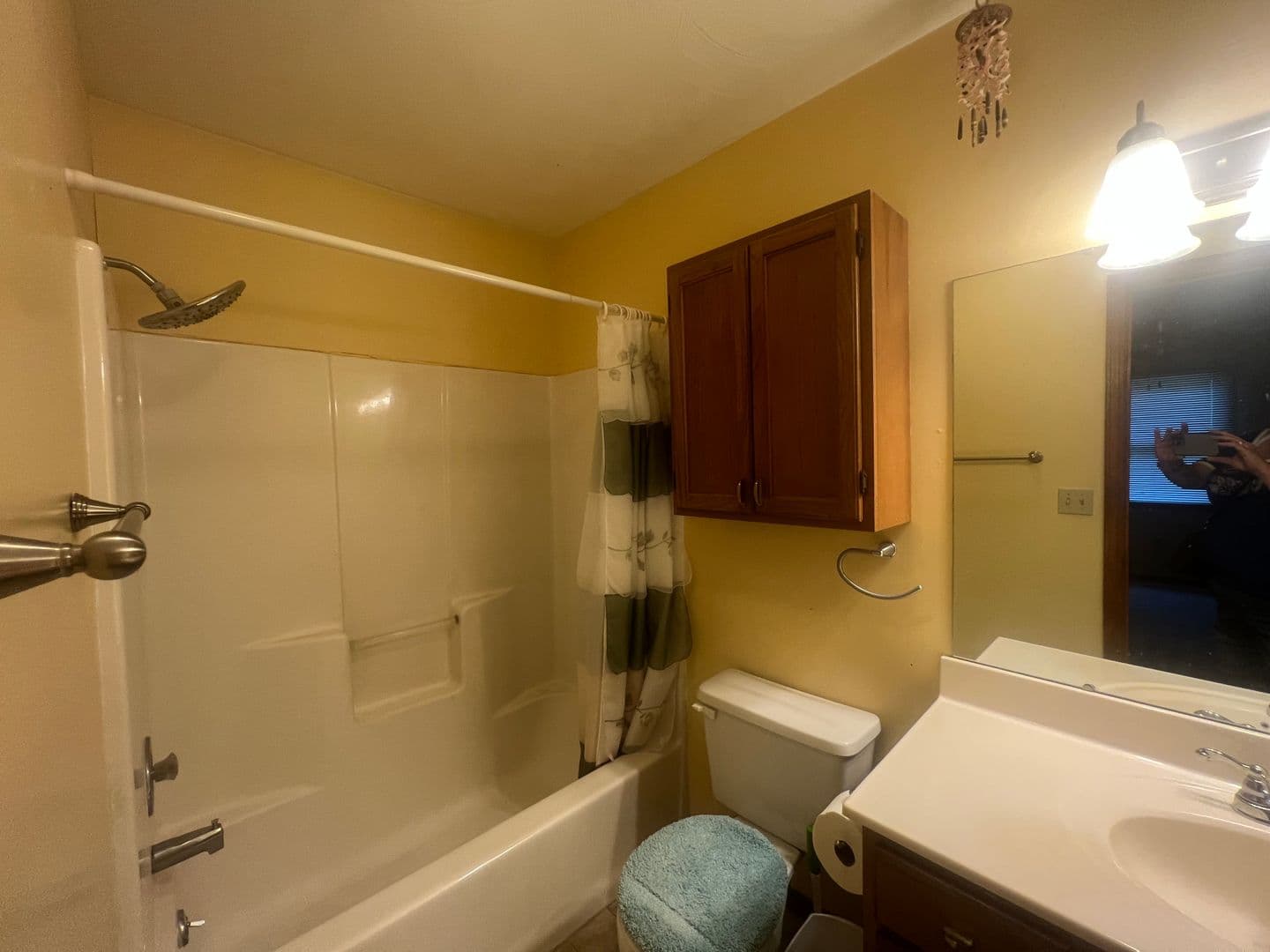 Springfield Apartment: 6327 Brent Dr
