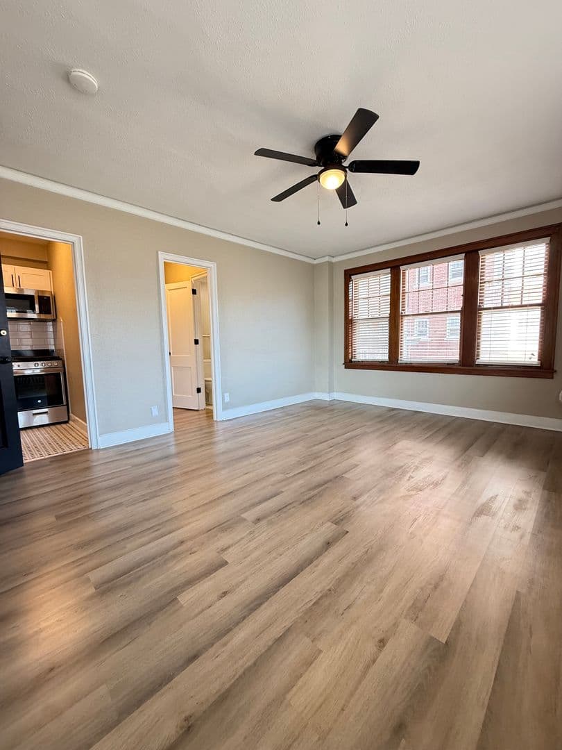 Springfield Apartment: 631 S. 4th Street
