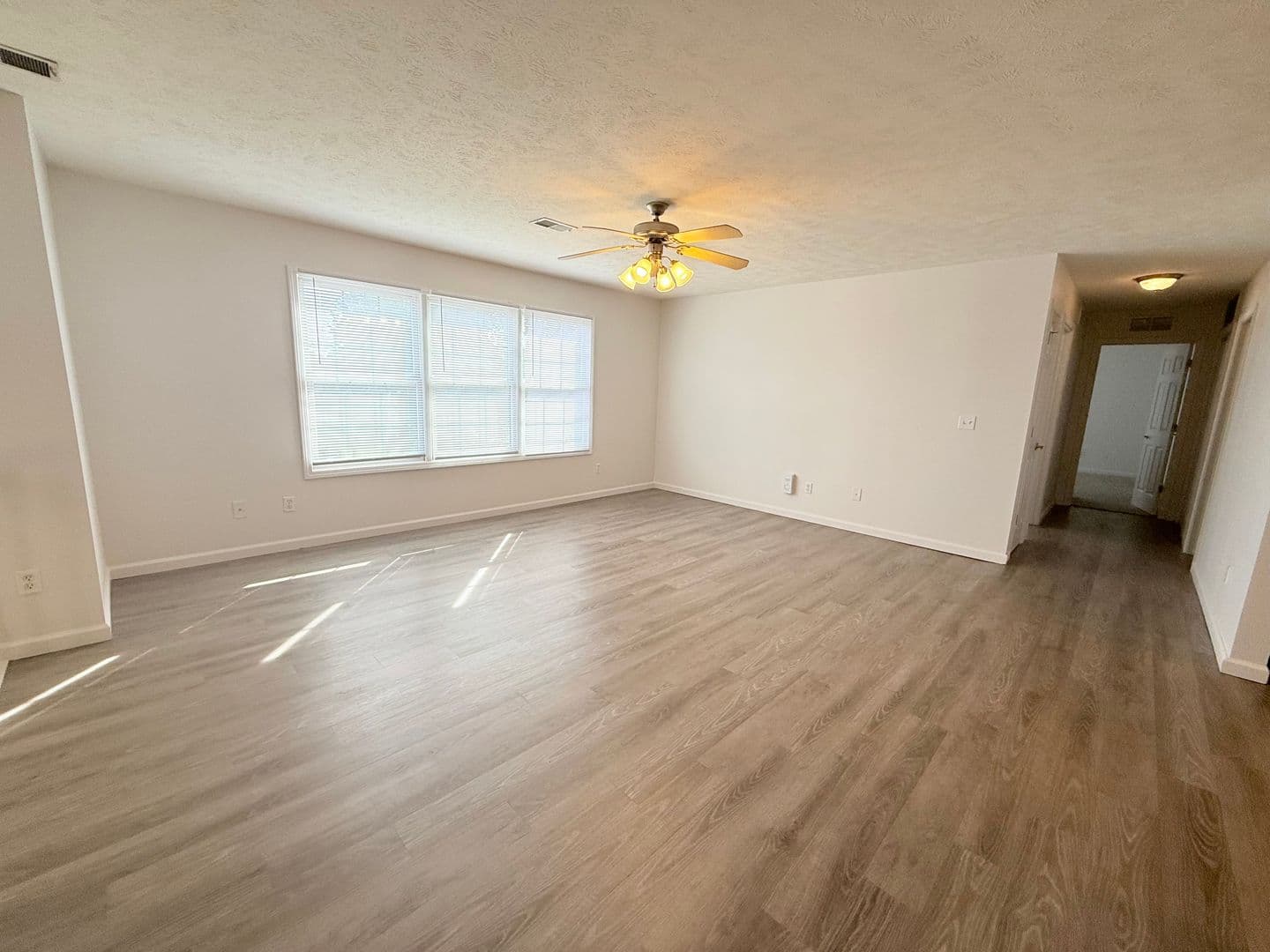 Bloomington Apartment: 710 IAA Drive