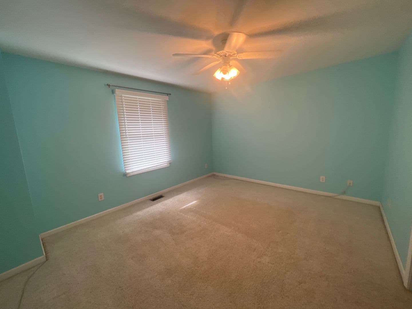 Chatham House: 66 Gilliam Ct