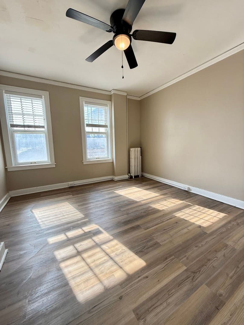 Springfield Apartment: 631 S. 4th Street