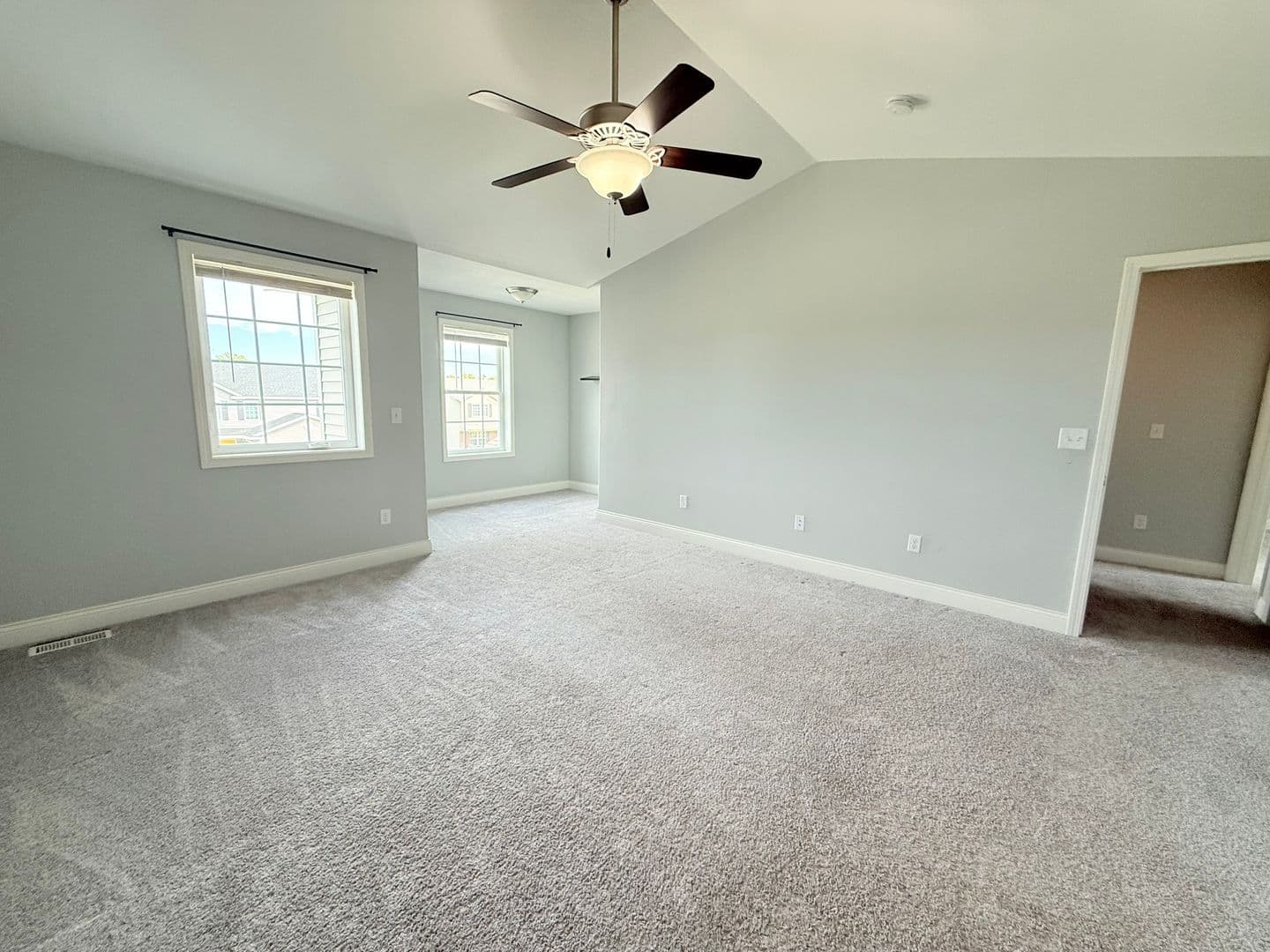 Bloomington House: 2514 Grey Fox Trail